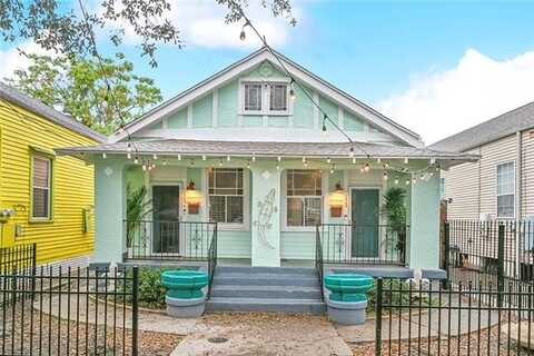 2923 BANKS Street, New Orleans, LA 70119