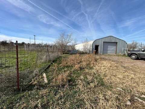 810 Ave J, Chillicothe, TX 79225