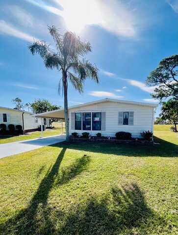 19405 BERMUDA CT., NORTH FORT MYERS, FL 33903