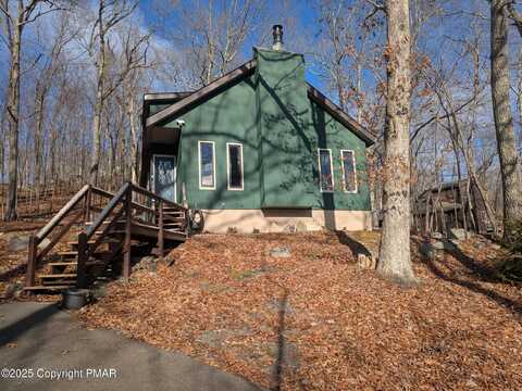 119 Bond Ct, Bushkill, PA 18324