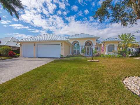 1055 Quail Court SW, Vero Beach, FL 32968