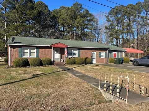 109 Lakewood Drive, Suffolk, VA 23434