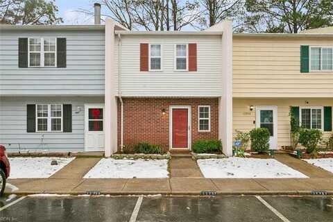 12757 Woodside Lane, Newport News, VA 23602