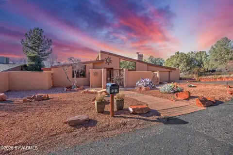 39 Bell Rock Drive, Sedona, AZ 86336