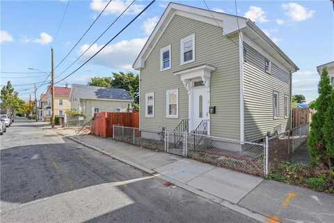 21 Vandewater Street, Providence, RI 02908