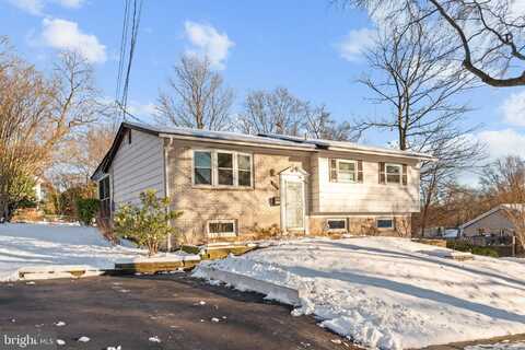 10402 IRIS PLACE, HYATTSVILLE, MD 20783