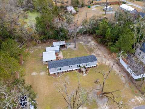 802 Pauline Ave, Ray City, GA 31645