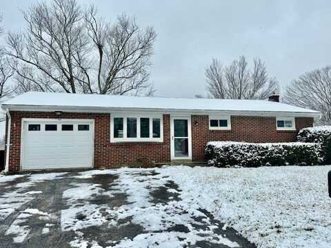 226 Pinewood Dr, Baden, PA 16001