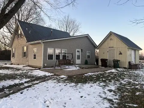 10047 N Hetzler Road, Piqua, OH 45356