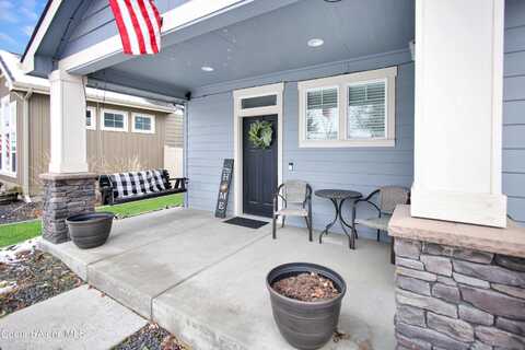 6923 N CORNWALL ST, Coeur D Alene, ID 83815