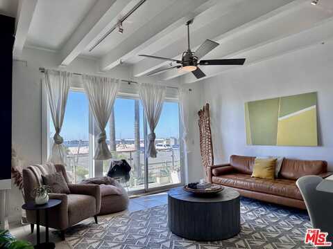 3215 Ocean Front Walk, Marina Del Rey, CA 90292