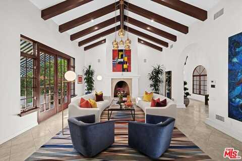 2347 E Valley Rd, Montecito, CA 93108