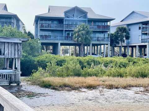 11 Old Mill Dr, Cedar Key, FL 32625