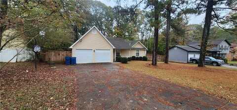 6848 Cumberland Circle, Riverdale, GA 30296