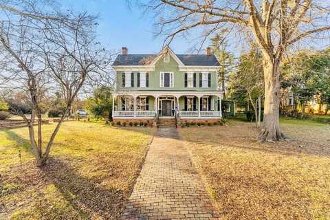 105 Greenville St, Abbeville, SC 29620