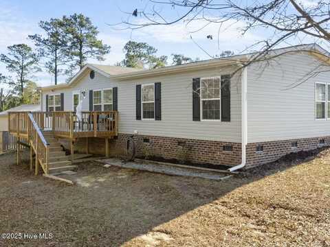 127 Youpon Drive, Hubert, NC 28539