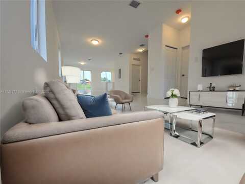 22575 SW 125 AVE, Miami, FL 33170