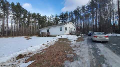 46 Snow Road, Saint Albans, ME 04971