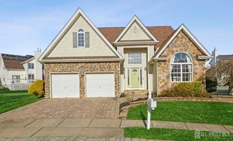 1 Royal Oaks Court, Monroe, NJ 08831