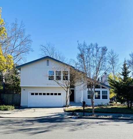 4726 Parktrail DR, SANTA ROSA, CA 95405