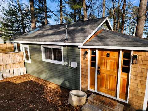 8 Sarah Lane, Standish, ME 04084