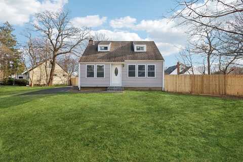 22 Satinwood Street, Central Islip, NY 11722