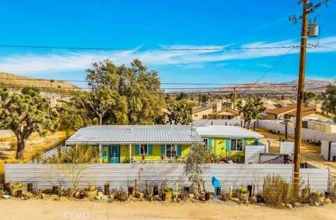 6959 Pawnee Avenue, Yucca Valley, CA 92284