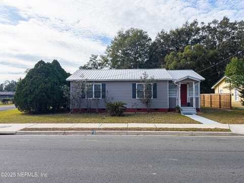 1624 HUSSON Avenue, Palatka, FL 32177