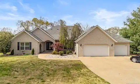 3402 Callie, Grove, OK 74344