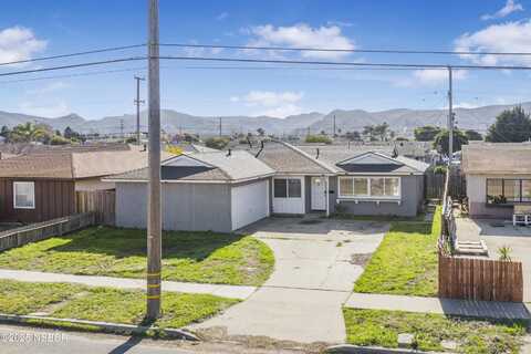 912 W College Avenue, Lompoc, CA 93436