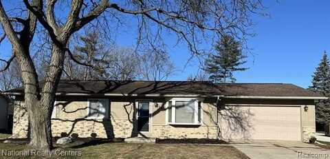 135 EASTLAWN Drive, Rochester Hills, MI 48307