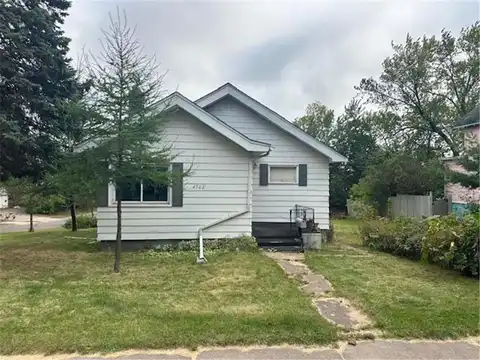 4702 W 8th Street, Duluth, MN 55807