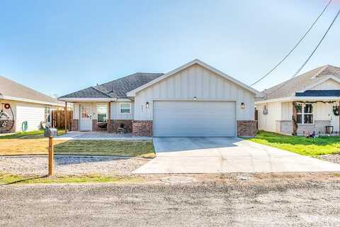 841 E 39th St, San Angelo, TX 76903