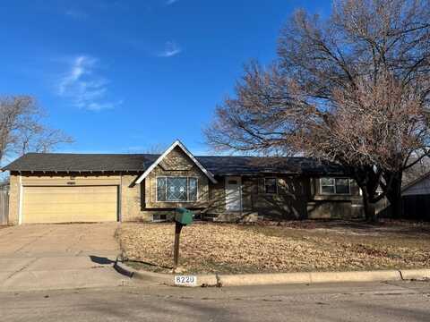 8220 E Peach Tree Ln, Wichita, KS 67207