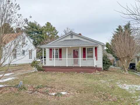 1106 West Carolina Avenue, Crewe, VA 23930