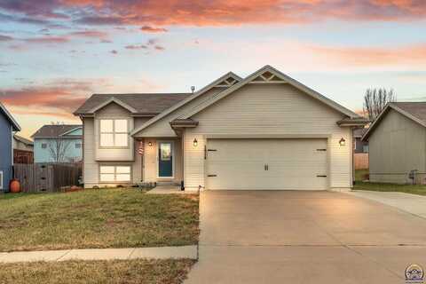 1814 SW Valley View DR, Topeka, KS 66615