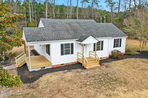 618 Spivey Road, Hobbsville, NC 27946