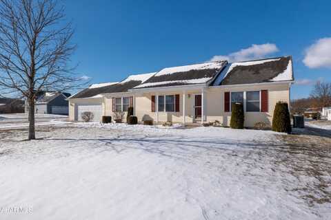 260 Fiore Lane, Hollidaysburg, PA 16648