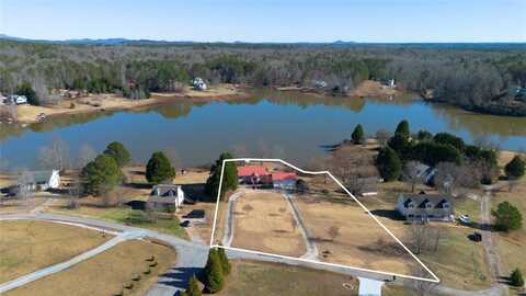 201 The Bear Boulevard, Tamassee, SC 29686
