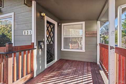 831 Cypress Avenue, Ukiah, CA 95482