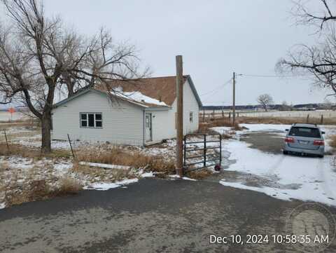 3367 Hwy 313, Hardin, MT 59034