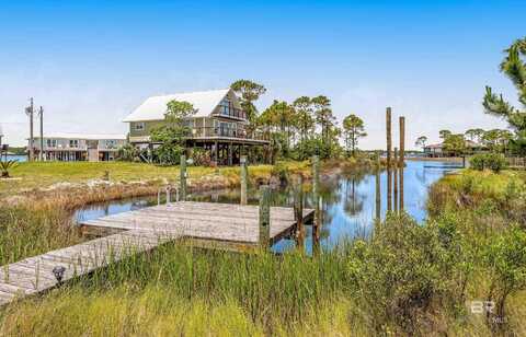 302 W 8th Street, Gulf Shores, AL 36542