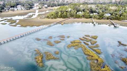 228 De La Gaye Point, Beaufort, SC 29902