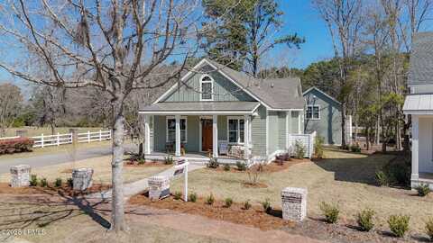 226 Coosaw Point Boulevard, Beaufort, SC 29907