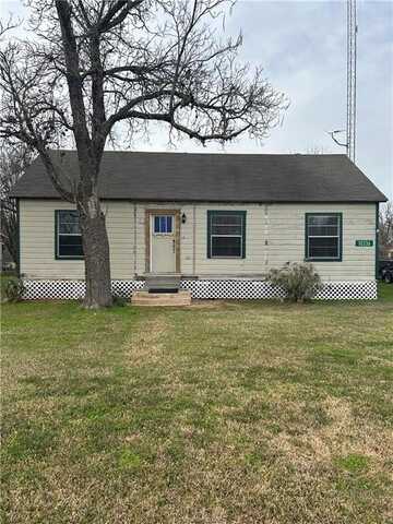 10336 Main Street, Snook, TX 77878