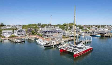 25 Dock Street, Edgartown, MA 02539