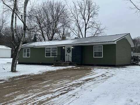 246 W Maple, Harrison, MI 48625