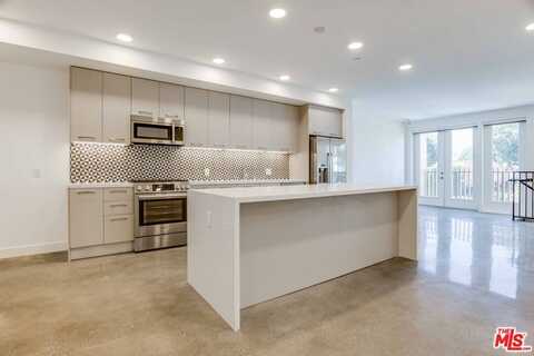 1250 N Fairfax Ave, West Hollywood, CA 90046
