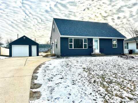 1535 James Drive, Marion, IA 52302