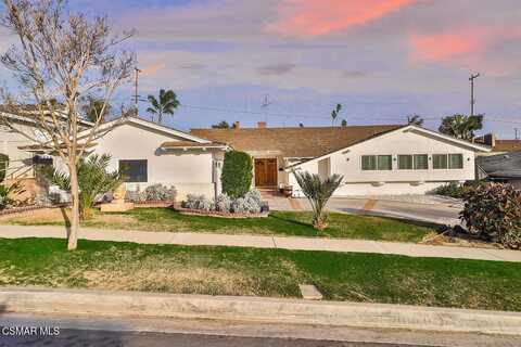 5212 Reynier Avenue, Los Angeles, CA 90056